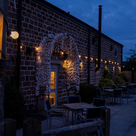 The Castle Inn Harrogate Exterior photo